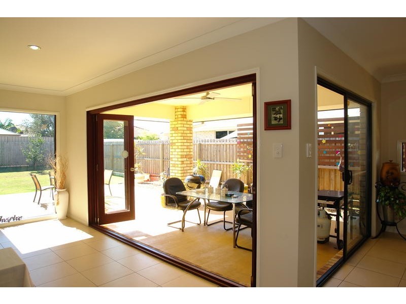 7 Springbrook Place, Moggill QLD 4070